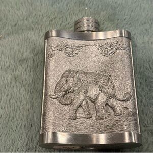 Wilton Columbia Thailand Pewter 3.5” Flask Elephant Boat Design